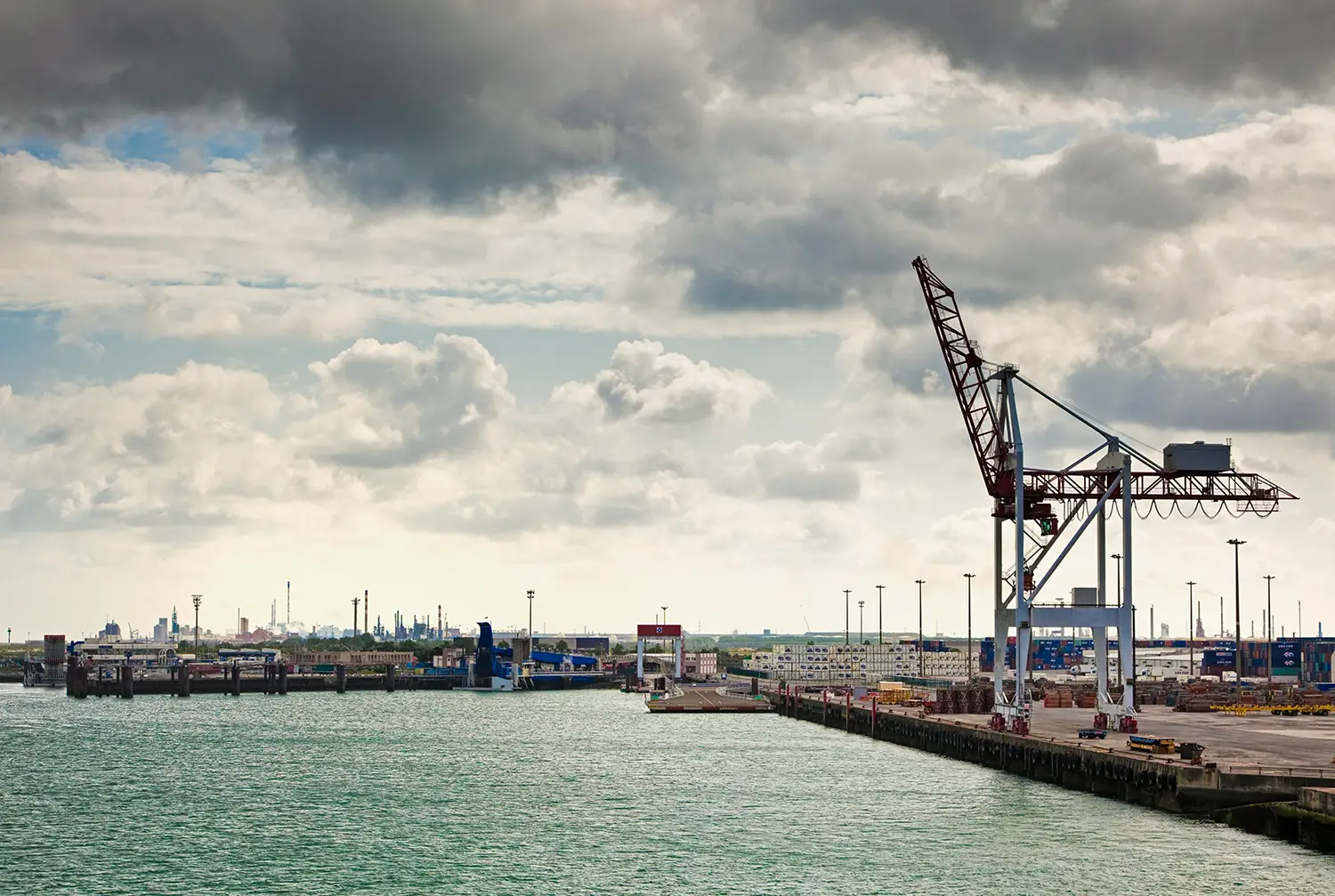 Christoph_Frauenpreiss_Mehr_Unterstützung_Hafeninfrastruktur_Hafen_Cuxhaven_Stade